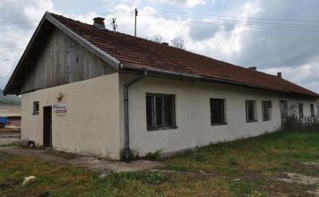 ISKAZ SVJEDOKA O UŽASIMA U LOGORU “RASADNIK”: “Ležali smo na stomaku dok je pet policajaca skakalo po nama”