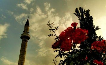 Evo šta Allah kaže melekima o ljudima koji su se iskupili na Bajram-namazu