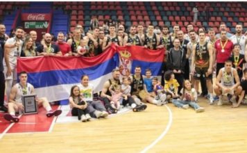 Nepoštivanje države: Postali prvaci Bosne i Hercegovine, slavili sa zastavom Srbije