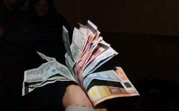 Bošnjak u Sloveniji našao tuđi novac na bankomatu: Ni pomislio nisam da taj novac zadržim