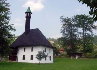 Priča o dedi koji je svako jutro, na sabahu, ostavljao marku u džamijsko sanduče