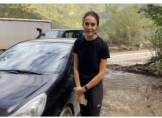 Zerina ostala bez automobila u poplavama: Prijateljica Lejla joj poklonila svoj