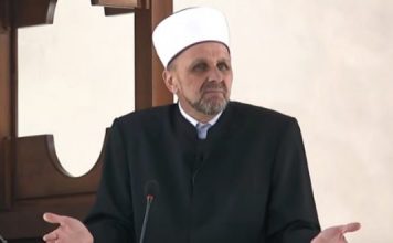 Nadahnut govor efendije Čamdžića: Nemamo ni hambara, ni koša. Podrumi su prazni, a njive pod šibljem i šikarom!