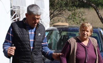 Kadira slijepog supruga spasila od poplave: Voda je nosila sve pred sobom