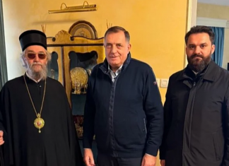 Prva fotografija Dodika nakon izlaska iz bolnice, primjetno smršavio