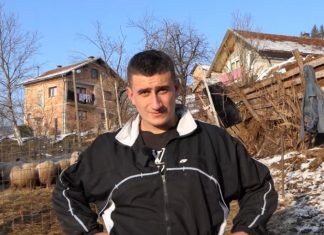 Samin ima 15 godina, a radi sve na selu: Ovo je odhranilo mog oca i mene će