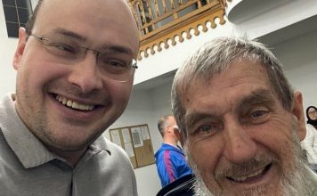 Snaga vjere: Dedo Vejsil u 91. godini biciklom dolazi na namaz