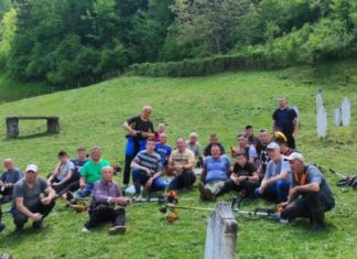 Džemat Ragale: Mještani se i ove godine organizovali u akciji košenja i čišćenja mezarja
