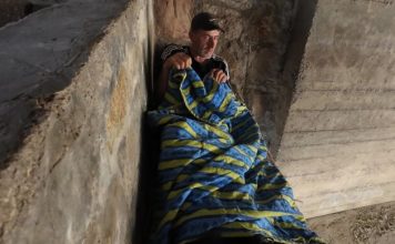 Devet godina spava ispod mosta, nikada se nije razbolio