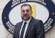 SNSD-ov prijedlog za smjenu Konakovića osuđen na propast: Zašto Čović spašava one što ‘sve dublje tonu i njega vuku sa sobom’ - featured image
