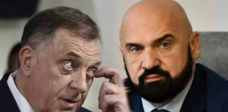 Ramo Isak poručio Dodiku da “kupi prnje iz kabineta”, a ruskom ambasadoru da je “samo gost i ništa više” - featured image