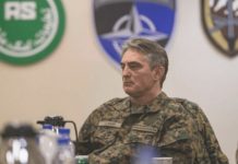 Dramatična poruka Komšića: “Dolaze teška vremena. Moramo se probuditi, niko nas neće braniti” - featured image