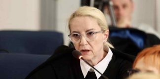 SEBIJA IZETBEGOVIĆ SE OKOMILA NA NIKŠIĆA: Spominjala Fadila Novalića pa poručila – “Ima li još iko da misli da je ‘svanulo’…!” - featured image