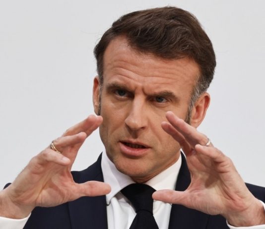 OBJAVIO I DATUM: Macron kaže da bi Francuska mogla priznati Palestinu - featured image