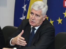 ČOVIĆ OTKRIO ŠTA JE REKAO DODIKU: Ustav treba poštovati - featured image
