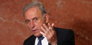 ZDRAVKO PONOŠ NAKON NEUSPJEŠNOG POKUŠAJA HAPŠENJA POSLAO PORUKU VUČIĆU: “Mislio si da će proći ispod radara ono što si uradio 15. marta” - featured image