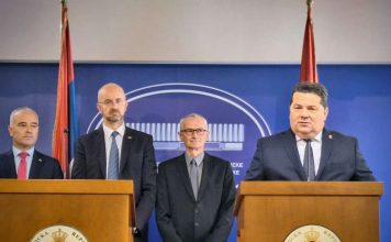 Stevandić priprema teren da SNSD i partneri izađu na prijevremene izbore: Postoje brojne zamke i trikovi s Kosova Stevandić priprema teren da SNSD i partneri izađu na prijevremene izbore: Postoje brojne zamke i trikovi s Kosova - featured image