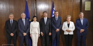 Vukanović objavio fotografiju: 'Ovo je veliki šamar i javno poniženje Dodiku i SNSD-u' - featured image