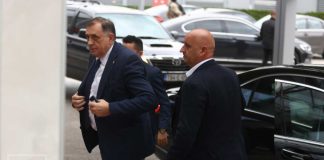 Beogradski advokat Čedomir Stojković: "Dodik je nepoželjan u Srbiji, ljudi žele da ga biju" - featured image