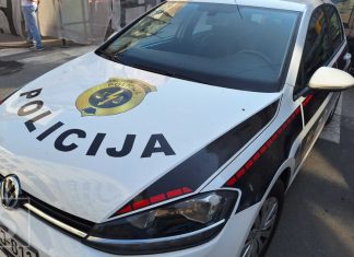 Incident u Sarajevu: Potukli se rukovodioci državnog i entitetskog zavoda za statistiku Incident u Sarajevu: Potukli se rukovodioci državnog i entitetskog zavoda za statistiku - featured image
