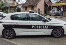 Stravičan slučaj u Bihaću: Sin napao majku nožem, policija ga privela - featured image