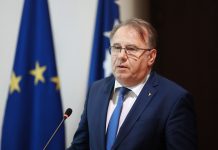Nikšić o smanjenju doprinosa: Poslodavci nisu u dovoljnoj mjeri prenijeli benefite na radnike kroz veće plaće - featured image