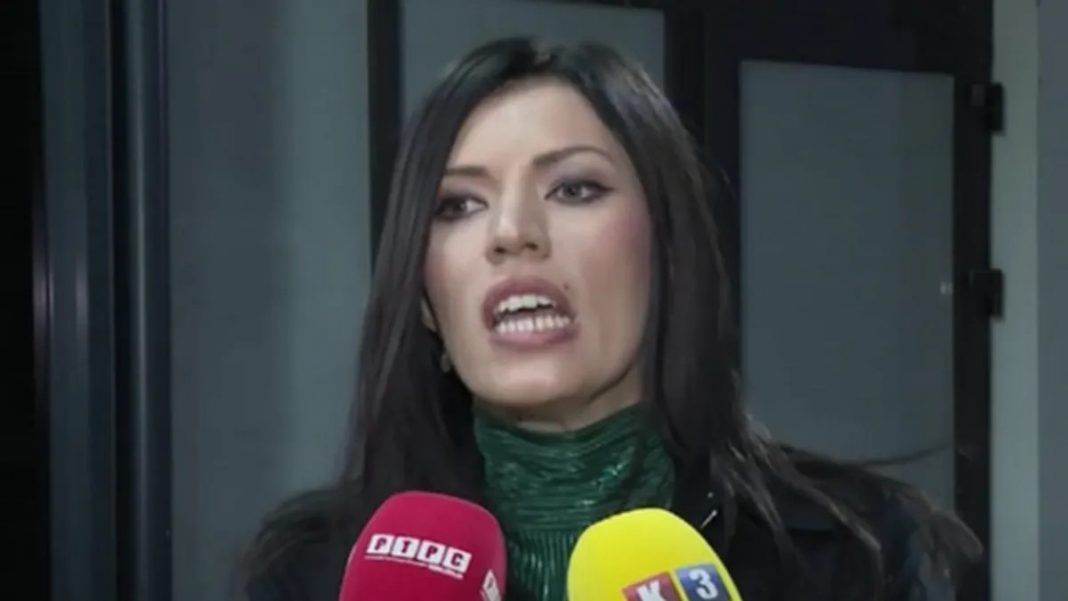Sanja Vulić nastavlja sa svojim cirkusom: Za nju je Dodik je i dalje 'apsolutni bog' - featured image