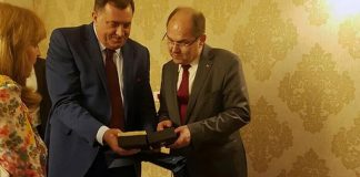 Bez svjetla javnosti: Dodik i Schmidt proteklih mjeseci imali više tajnih sastanaka? - featured image