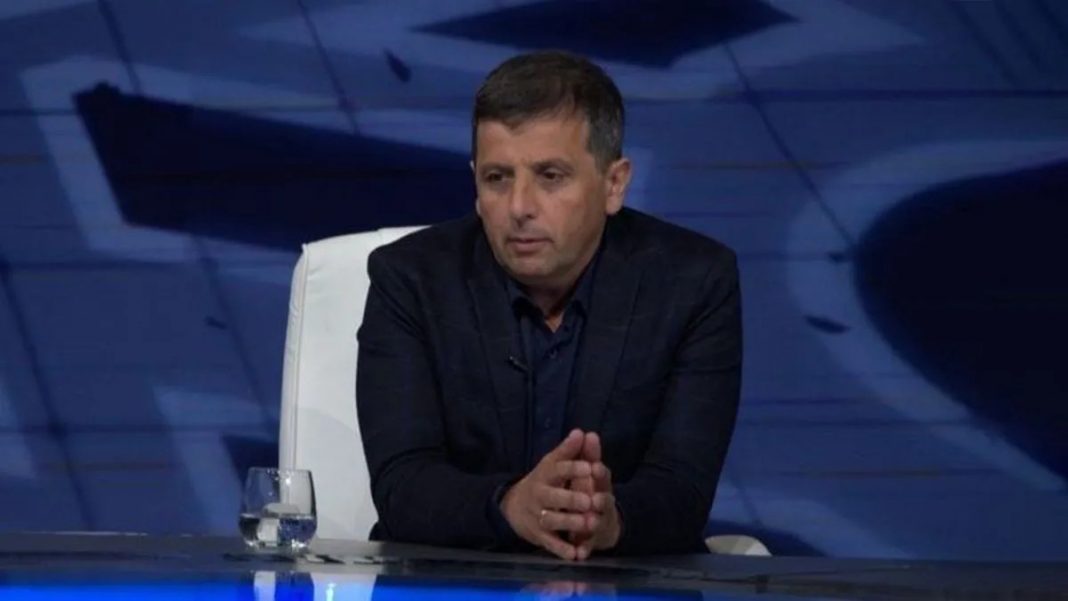 Vukanović: Rođak me je pitao da li klanjam džumu sa Bakirom - featured image