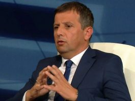 INTERVJU KOJI JE UZNEMIRIO SCENU: Vukanović otkriva razgovore sa Šešeljem i navodne “zagrebačke veze” - featured image