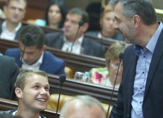 POLITIČKA DRAMA U RS: Danas potpis novog pokreta, Dodik u panici – “Prevara naroda!” POLITIČKA DRAMA U RS: Danas potpis novog pokreta, Dodik u panici – “Prevara naroda!” - featured image