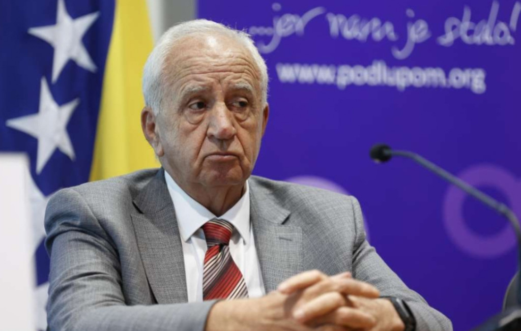 VEHID ŠEHIĆ PALI ALARM: Vanredna situacija mijenja sve - featured image VEHID ŠEHIĆ PALI ALARM: Vanredna situacija mijenja sve - featured image