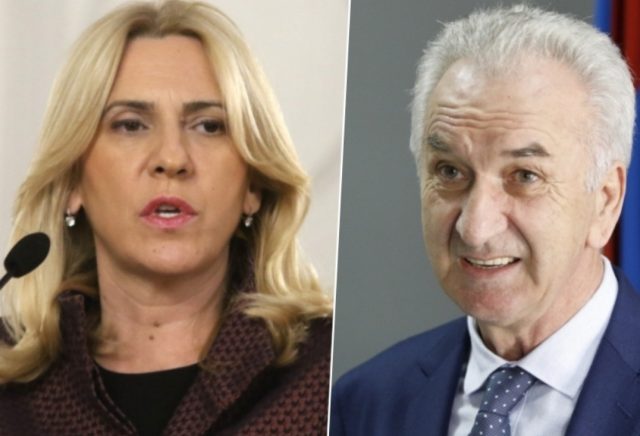 „ŽELJKI I ANI ODUZELI TELEFONE…“: Mirko Šarović razbjesnio Cvijanović, burna reakcija članice Predsjedništva BiH… - featured image „ŽELJKI I ANI ODUZELI TELEFONE…“: Mirko Šarović razbjesnio Cvijanović, burna reakcija članice Predsjedništva BiH… - featured image