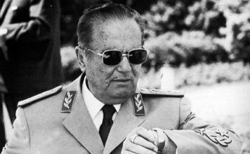 Posle 36 godina otkriveno od čega je Tito umro i šta je izgovorio na smrtnoj postelji: Sve prisutni su ostali bez teksta Posle 36 godina otkriveno od čega je Tito umro i šta je izgovorio na smrtnoj postelji: Sve prisutni su ostali bez teksta - featured image
