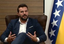 Nermin Muzur gost Živog ugla: Politika je udaljila mene i Konakovića. NiP je najveća smetnja jer razbija sistem spojenih posuda - featured image