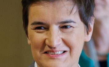(VIDEO) Sramotna izjava Ane Brnabić: “Vikali su Allahu ekber i druge gadosti” (VIDEO) Sramotna izjava Ane Brnabić: “Vikali su Allahu ekber i druge gadosti” - featured image