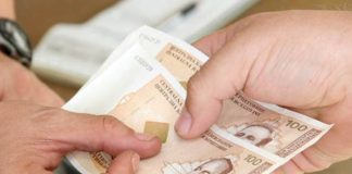 NOVAC ZA PORODICE – ALI NE ZA SVE: Evo u kojem gradu Vlada planira jednokratnu isplatu, evo ko će imati pravo na nju - featured image