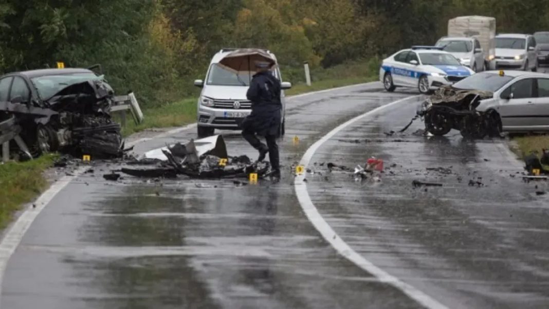 Kolaps na poznatoj bh. dionici: Težak sudar, jedna osoba poginula - featured image