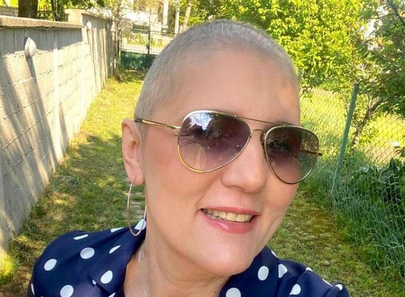 Slađanu je pred zoru probudio oštar bol u leđima: Mislila sam da je uklještenje živca, a onda je stigla strašna dijagnoza - featured image Slađanu je pred zoru probudio oštar bol u leđima: Mislila sam da je uklještenje živca, a onda je stigla strašna dijagnoza - featured image