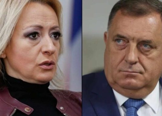 ALEKSANDRA PANDUREVIĆ RASKRINKALA DODIKA: “Znate li šta je on potpisao 2009. godine sa Tihićem i Čovićem? - featured image