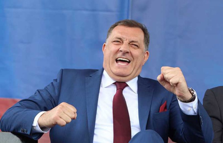 NEVJEROVATAN PREOKRET: Slučaj protiv Dodika izmješten ispod radara, Tužilaštvo tvrdi da ne vidi govor mržnje – pa predmet šalje u… - featured image NEVJEROVATAN PREOKRET: Slučaj protiv Dodika izmješten ispod radara, Tužilaštvo tvrdi da ne vidi govor mržnje – pa predmet šalje u… - featured image