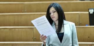 NEOČEKIVAN SAVEZ: Zašto Sanja Vulić ovako vatreno brani … baš sada? - featured image