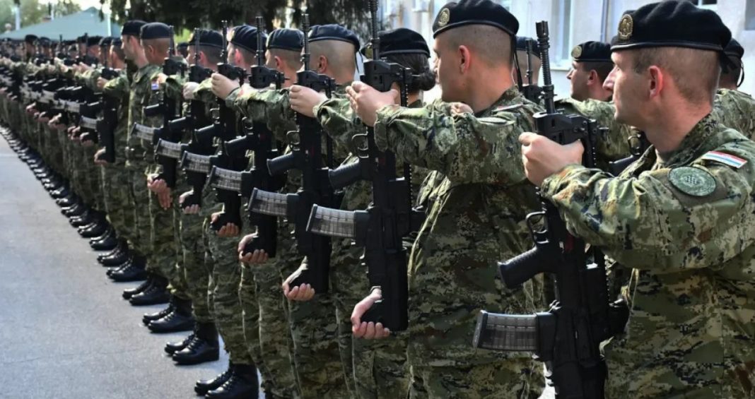 STIGAO ODGOVOR IZ MORH-a: Evo da li će Hrvati iz BiH morati služiti vojsku u Hrvatskoj… - featured image STIGAO ODGOVOR IZ MORH-a: Evo da li će Hrvati iz BiH morati služiti vojsku u Hrvatskoj… - featured image