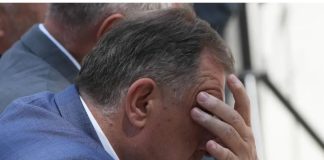 Zahvaljujući Schmidtu, Dodik ostaje predsjednik SNSD-a i u politici je… - featured image