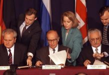 Amerika gura povratak na izvorni Dejton, kaže bivši hrvatski ministar vanjskih poslova Amerika gura povratak na izvorni Dejton, kaže bivši hrvatski ministar vanjskih poslova - featured image