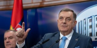 DODIK ZAPALIO GOVORNICU: Otkrio ko bi mogao preuzeti njegovu poziciju… - featured image