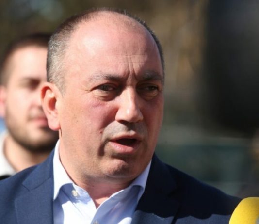 CRNADAK OTKRIO TAJNI SIGNAL IZ WASHINGTONA! Amerikanci izdali nalog vlastima RS – počelo je ono o čemu se dugo šuškalo! - featured image