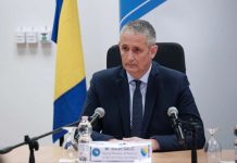 GALIĆ PODIGAO BURU: Schmidt mora u akciju - featured image