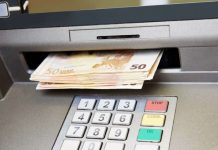 ČUVAJTE SE NOVE PREVARE: Lažne novčanice na bankomatu, evo u kojem gradu… ČUVAJTE SE NOVE PREVARE: Lažne novčanice na bankomatu, evo u kojem gradu… - featured image