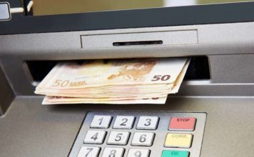 ČUVAJTE SE NOVE PREVARE: Lažne novčanice na bankomatu, evo u kojem gradu… ČUVAJTE SE NOVE PREVARE: Lažne novčanice na bankomatu, evo u kojem gradu… - featured image